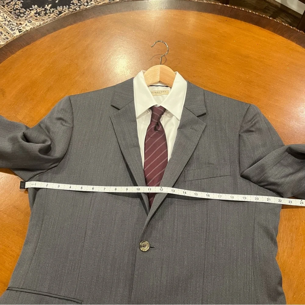 Indochino Men’s 2-Button Single Vent Suit Jacket Gray Approximating 44R Wool